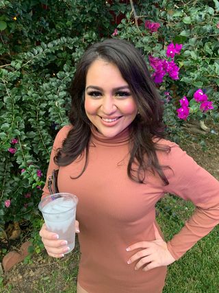Victoria Flores Victoria Flores